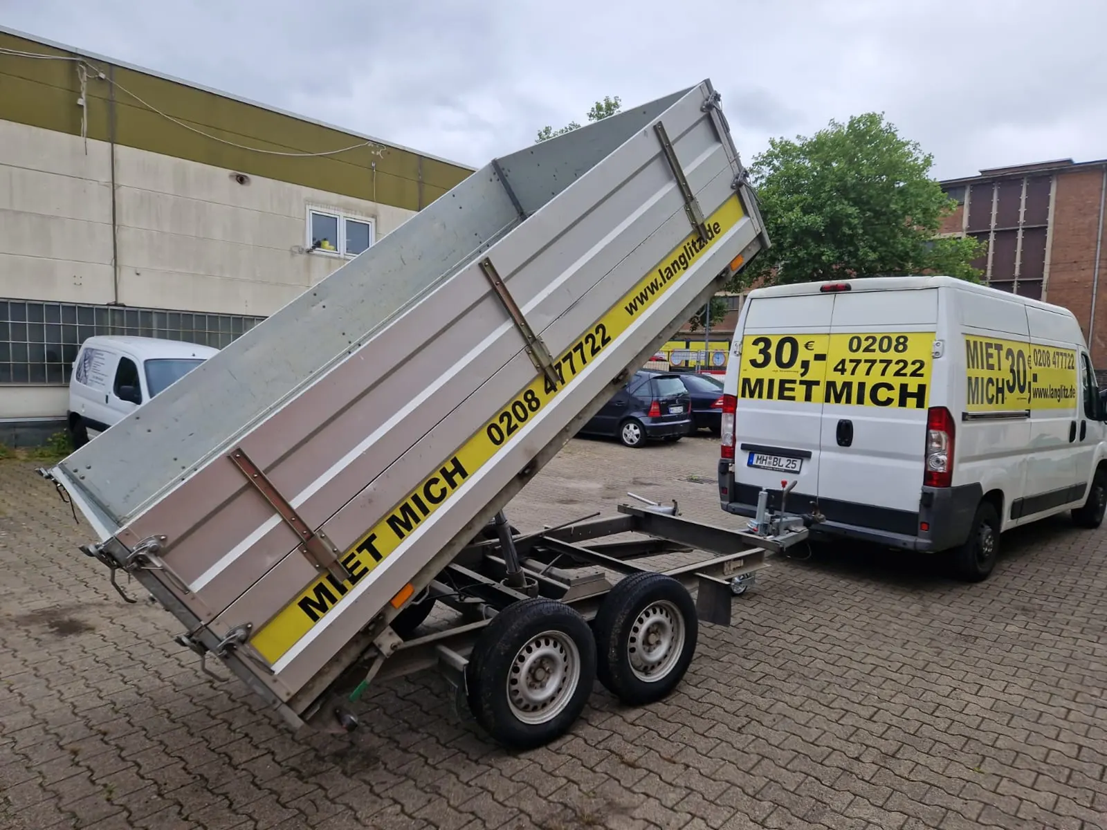 Anhänger bei Langlitz in Mülheim an der Ruhr